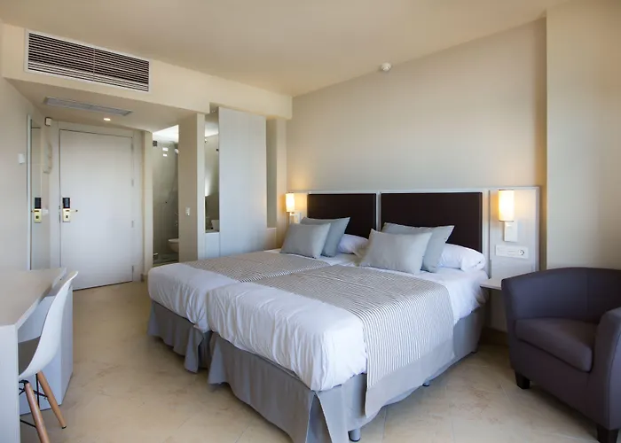 El Puerto By Pierre Hotel 3*