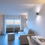 Hotel El Puerto By Pierre