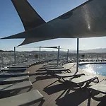 El Puerto By Pierre מלון