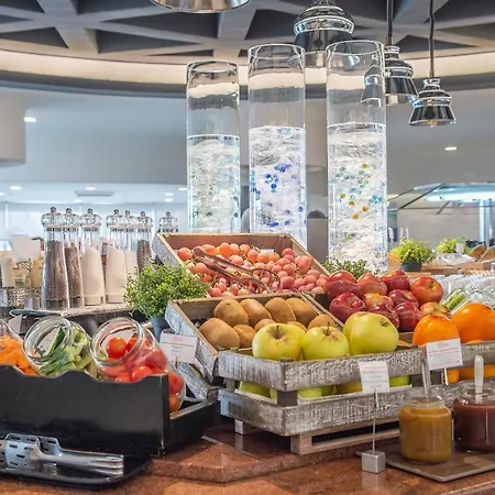 إل بويرتو من بيير فاكانسيز فندق 3*