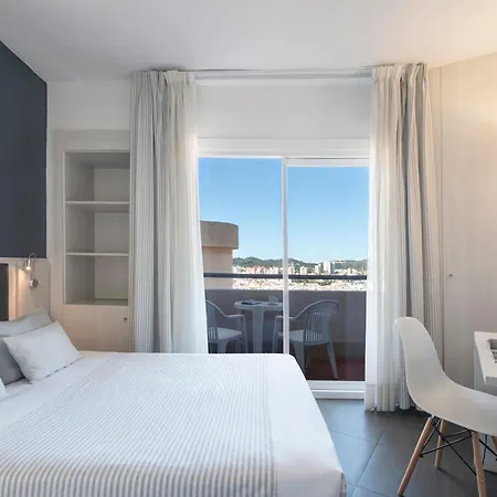 Szálloda El Puerto By Pierre