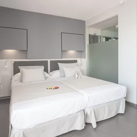 Szálloda El Puerto By Pierre