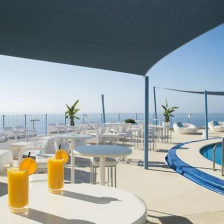 Hotel El Puerto By Pierre