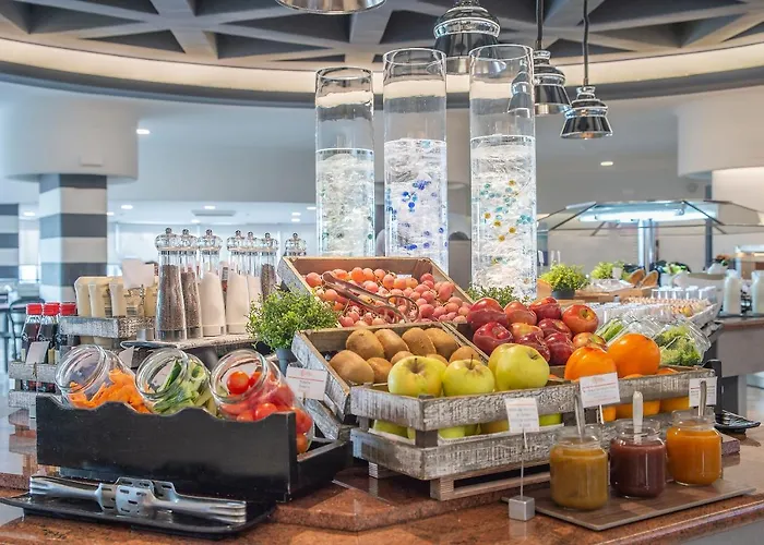 エル プエルト バイ ピエール バカンス ホテル 3*