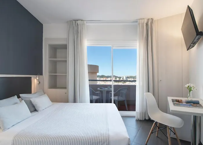 ホテル エル プエルト バイ ピエール バカンス