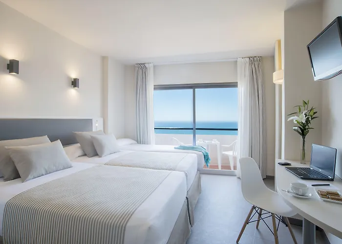 エル プエルト バイ ピエール バカンス フエンヒロラ