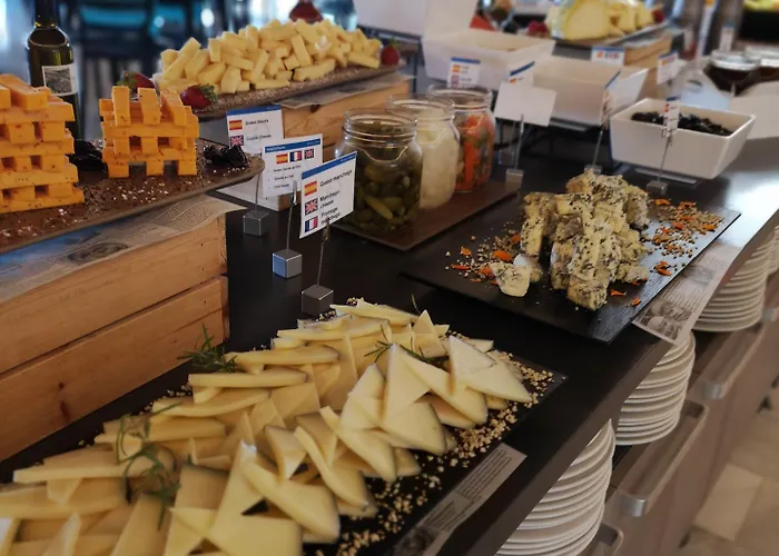 爱尔波多皮埃尔假日酒店 3*