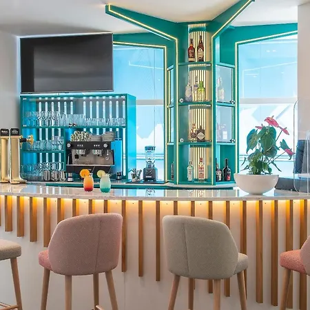 El Puerto By Pierre Hotel 3*