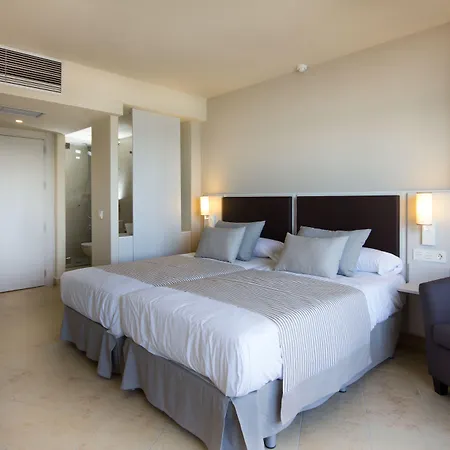 El Puerto By Pierre Hotel 3*