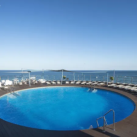 Hotel El Puerto By Pierre 3*